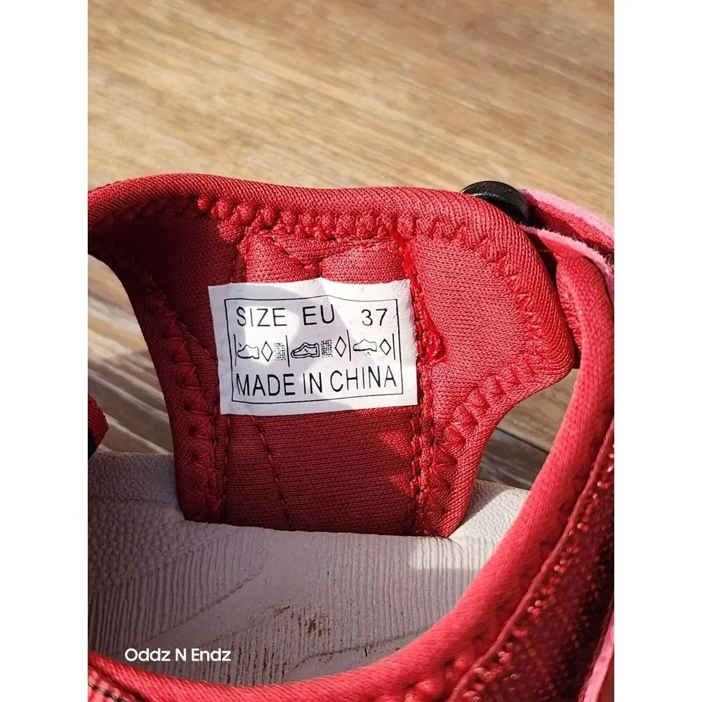 Dannto Womens EU 37 Red Outdoor Sandals With Adjustable Straps &‎ Non-Slip Soles